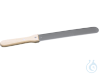 Spatula with wooden handle