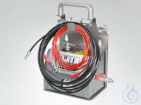 Dispensing system for solvents with discharge hose