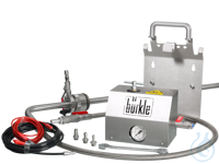 Dispensing system for solvents with discharge hose