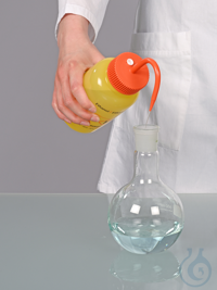 Safety wash bottle with venting valve